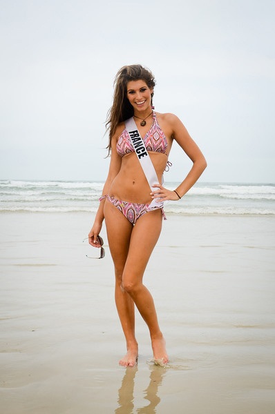 Mỹ nhân hoàn vũ thả dáng trên biển - 29 Mỹ nhân hoàn vũ thả dáng trên biển - 29