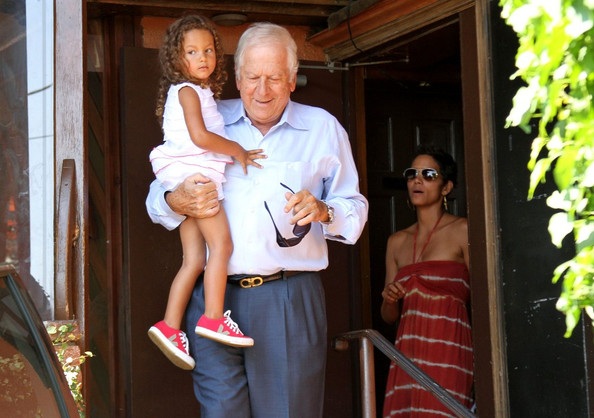 “Sao” làm gì dịp cuối tuần? - 2