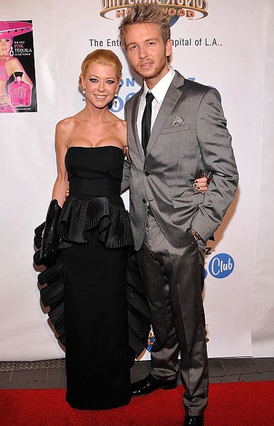 Tara Reid: Đính hôn rồi cưới trong vài giờ - 2 Tara Reid: Đính hôn rồi cưới trong vài giờ - 2