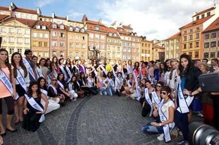 Daniela Thu Mây duyên dáng dự thi Hoa hậu siêu quốc gia - 9 Daniela Thu Mây duyên dáng dự thi Hoa hậu siêu quốc gia - 9