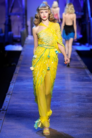 Sang trọng với BST Christian Dior - 28 Sang trọng với BST Christian Dior - 28