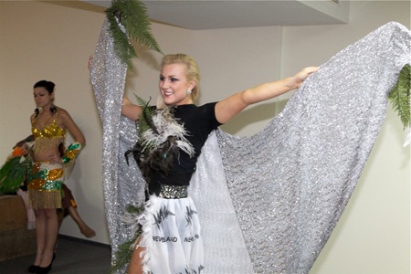 Hình ảnh thú vị về Thu Mây và người đẹp dự thi Hoa hậu siêu quốc gia - 18 Hình ảnh thú vị về Thu Mây và người đẹp dự thi Hoa hậu siêu quốc gia - 18