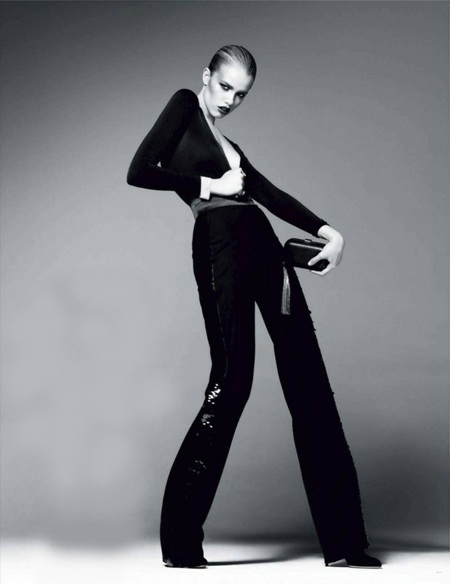 Hailey Clauson bay bổng trên Vogue - 10 Hailey Clauson bay bổng trên Vogue - 10