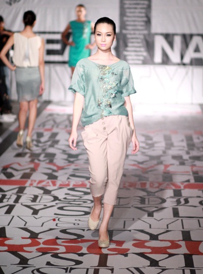 Những thiết kế ấn tượng của nhà tạo mẫu Việt - 6 Những thiết kế ấn tượng của nhà tạo mẫu Việt - 6