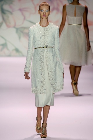 BST gợi cảm và quyến rũ của Monique Lhuillier - 11