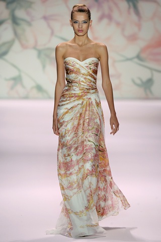 BST gợi cảm và quyến rũ của Monique Lhuillier - 25