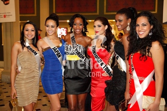 Hoàng My đi chơi cùng người đẹp Hoàn vũ - 23 Hoàng My đi chơi cùng người đẹp Hoàn vũ - 23