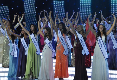 Thu Mây: Nhỏ bé vẫn tỏa sáng trong đêm chung kết Hoa hậu Siêu quốc gia - 33