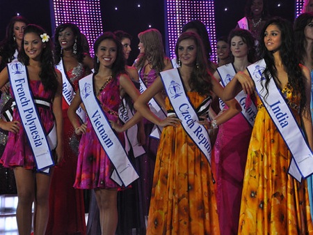 Thu Mây: Nhỏ bé vẫn tỏa sáng trong đêm chung kết Hoa hậu Siêu quốc gia - 51