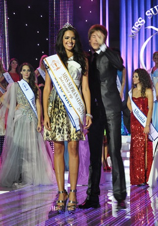 Thu Mây: Nhỏ bé vẫn tỏa sáng trong đêm chung kết Hoa hậu Siêu quốc gia - 54