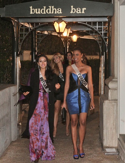 Hoàng My rạng rỡ trong tiệc tối - 18 Hoàng My rạng rỡ trong tiệc tối - 18