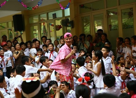 Xuân Bắc vui trung thu cùng trẻ nhỏ - 6 Xuân Bắc vui trung thu cùng trẻ nhỏ - 6