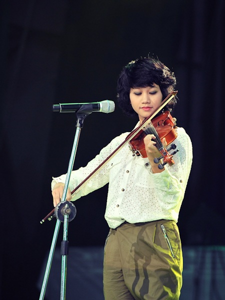 Hoãn nhiều chương trình, hoạt động vui chơi giải trí - 3 Hoãn nhiều chương trình, hoạt động vui chơi giải trí - 3