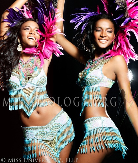 Vẻ nóng bỏng của tân hoa hậu Hoàn vũ - 40