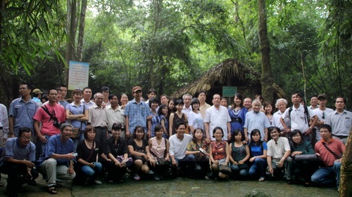 Nhận diện lại thực trạng văn học trẻ - 1 Nhận diện lại thực trạng văn học trẻ - 1