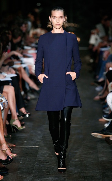 “Liếc” BST mới của Victoria Beckham - 8 “Liếc” BST mới của Victoria Beckham - 8