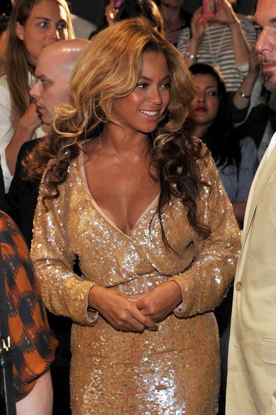 Bà bầu Beyonce Knowles nổi bật tại tuần lễ thời trang New York - 10