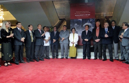 Khai mạc triển lãm “Wilfred Burchett và Việt Nam” - 1