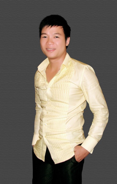 Sao mai Vũ Thắng Lợi: “Thính phòng - trữ tình là con đường của tôi” - 2 Sao mai Vũ Thắng Lợi: “Thính phòng - trữ tình là con đường của tôi” - 2
