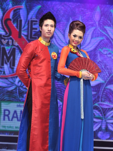 Toàn cảnh đêm chung kết Siêu mẫu Việt Nam 2011 - 9 Toàn cảnh đêm chung kết Siêu mẫu Việt Nam 2011 - 9