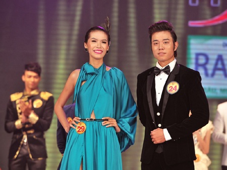 Vương Thu Phương và Vũ Mạnh Hiệp giành giải Vàng Siêu mẫu 2011 - 9