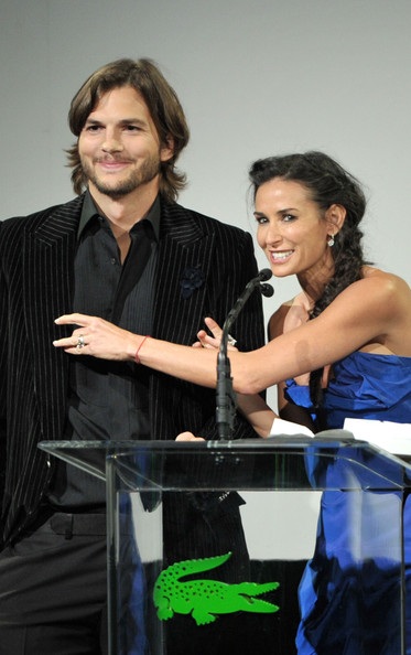 Demi Moore sắp chia tay phi công trẻ Ashton Kutcher? - 1 Demi Moore sắp chia tay phi công trẻ Ashton Kutcher? - 1