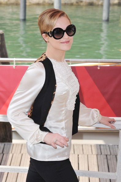 Kate Winslet nổi bật tại LHP Venice - 20 Kate Winslet nổi bật tại LHP Venice - 20