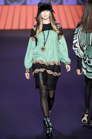 BST thu đông 2011 của Anna Sui - 12