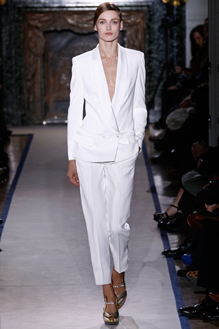 BST thu đông của Yves Saint Laurent - 27 BST thu đông của Yves Saint Laurent - 27