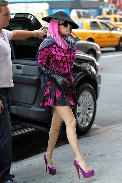 Vòng quanh thế giới giải trí ngày 9/10 - 4