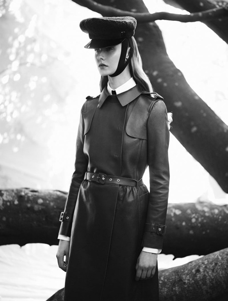 Kamila Filipcikova khoe vẻ lạnh lùng, cá tính - 6