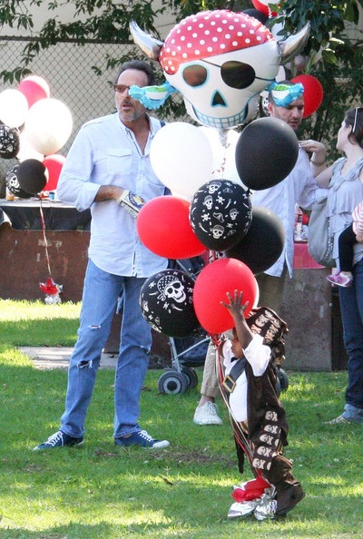 Những giờ phút vui vẻ của mẹ con Sandra Bullock - 3 Những giờ phút vui vẻ của mẹ con Sandra Bullock - 3