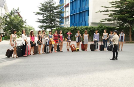 Bí mật “theo dõi” Top 15 Vietnam’s Next Top Model  - 1