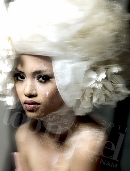 Buổi chụp hình Beauty shoot của Top 15 Vietnam’s Next Top Model - 7 Buổi chụp hình Beauty shoot của Top 15 Vietnam’s Next Top Model - 7