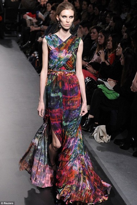 Sốc với vẻ hốc hác của siêu mẫu... siêu gầy - 5 Sốc với vẻ hốc hác của siêu mẫu... siêu gầy - 5