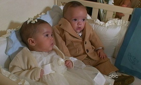 Chùm ảnh độc về cặp song sinh của Mariah Carey  - 6