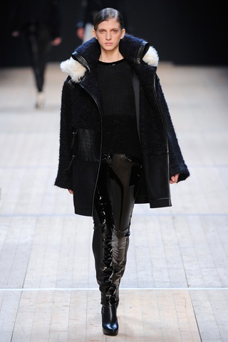 BST thu đông của Barbara Bui - 3