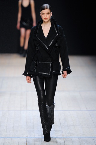 BST thu đông của Barbara Bui - 7