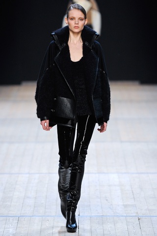 BST thu đông của Barbara Bui - 26