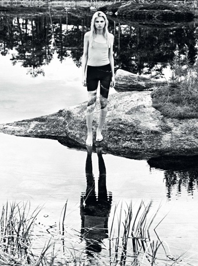 Khó tin với hình ảnh quyến rũ của nam siêu mẫu 9X - 1