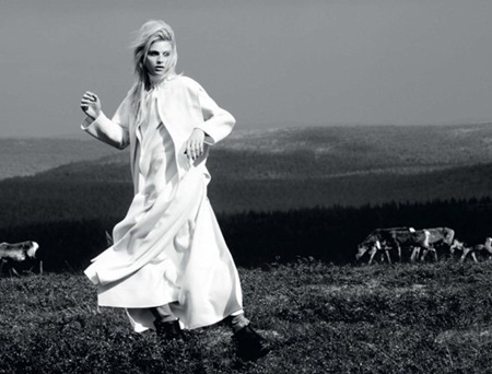 Khó tin với hình ảnh quyến rũ của nam siêu mẫu 9X - 6