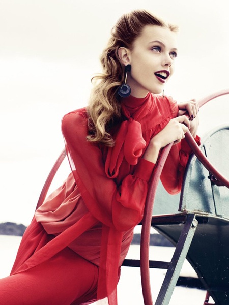 Vẻ đẹp cổ điển của Frida Gustavsson - 4 Vẻ đẹp cổ điển của Frida Gustavsson - 4