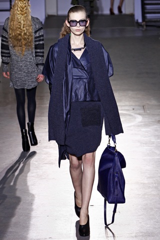 BST thu đông của 3.1 Phillip Lim - 7 BST thu đông của 3.1 Phillip Lim - 7