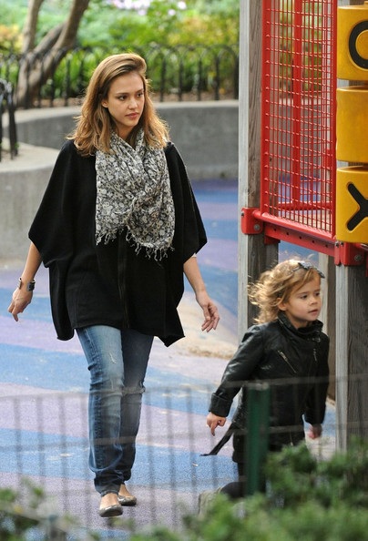 Hình ảnh đáng ghen tỵ về gia đình Jessica Alba - 7 Hình ảnh đáng ghen tỵ về gia đình Jessica Alba - 7