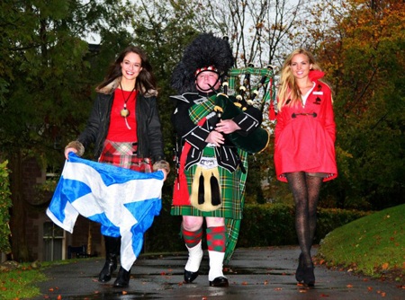 Thí sinh Hoa hậu thế giới tới Scotland - 10 Thí sinh Hoa hậu thế giới tới Scotland - 10
