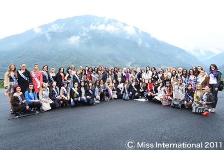 Người đẹp Hoa hậu quốc tế khám phá Thành Đô - 9