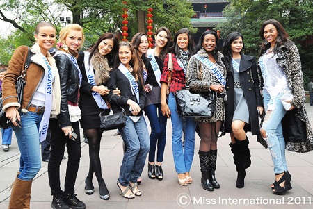 Người đẹp Hoa hậu quốc tế khám phá Thành Đô - 10