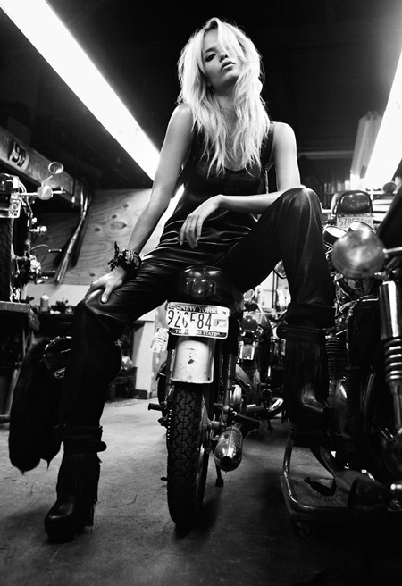 Natasha Poly ấn tượng trên Vogue  - 3 Natasha Poly ấn tượng trên Vogue  - 3