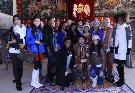 Thúy Vy và người đẹp Hoa hậu thế giới thăm thú Scotland - 12