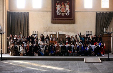 Thúy Vy và người đẹp Hoa hậu thế giới thăm thú Scotland - 17